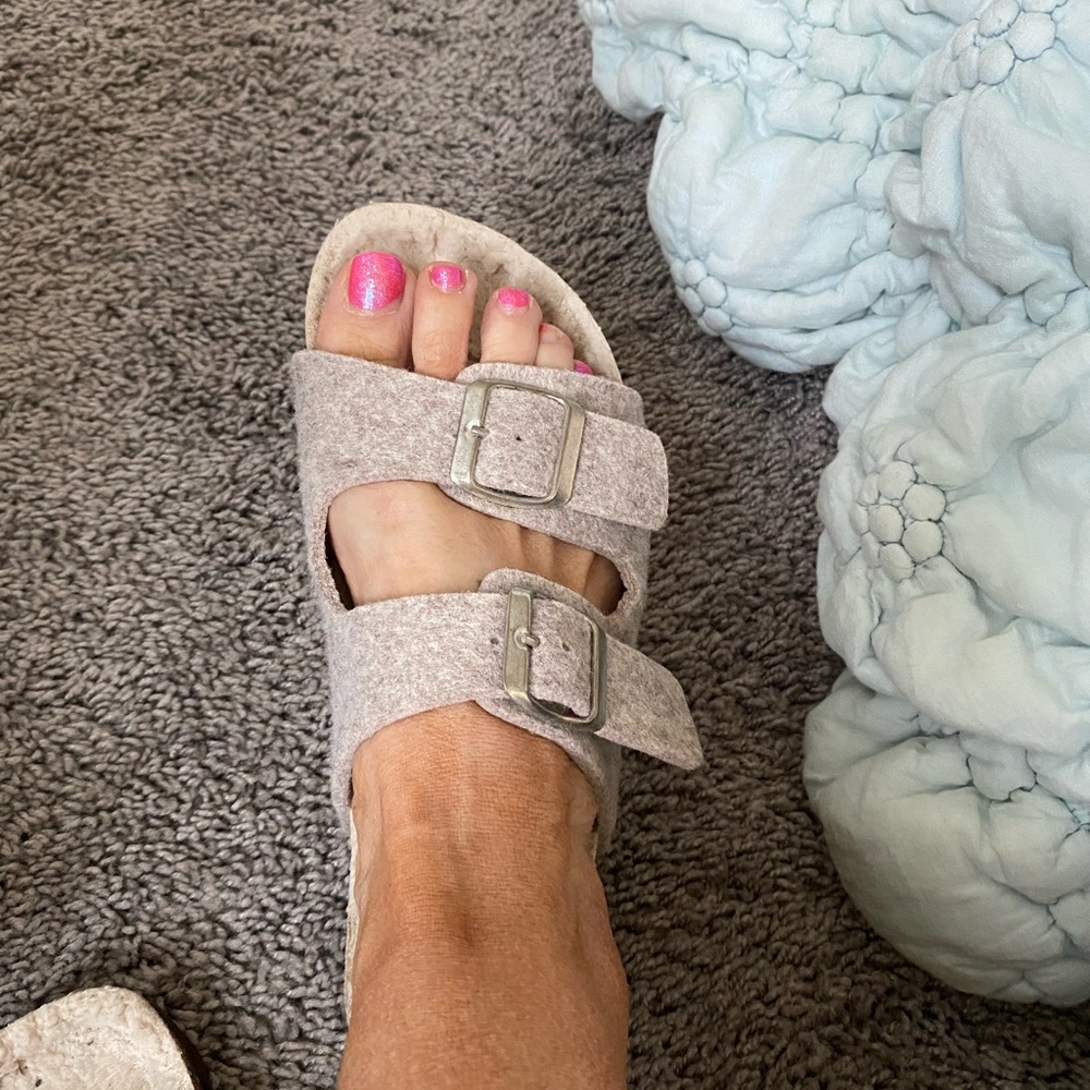 AURENTI made in Spain sandal
